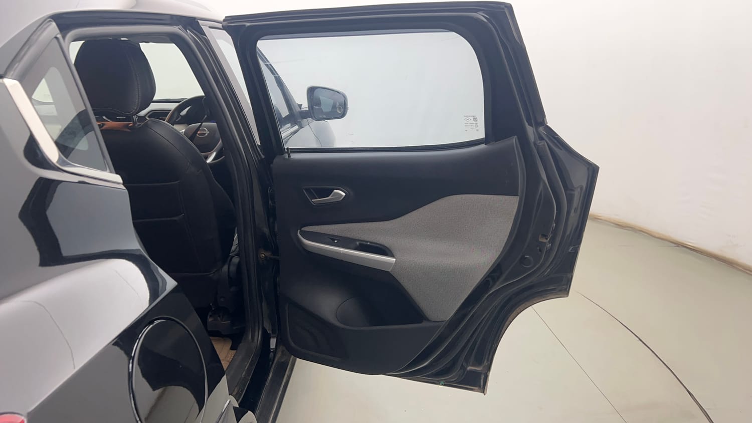 Used 2022 Nissan Magnite XV Petrol Manual interior RIGHT REAR DOOR OPEN VIEW