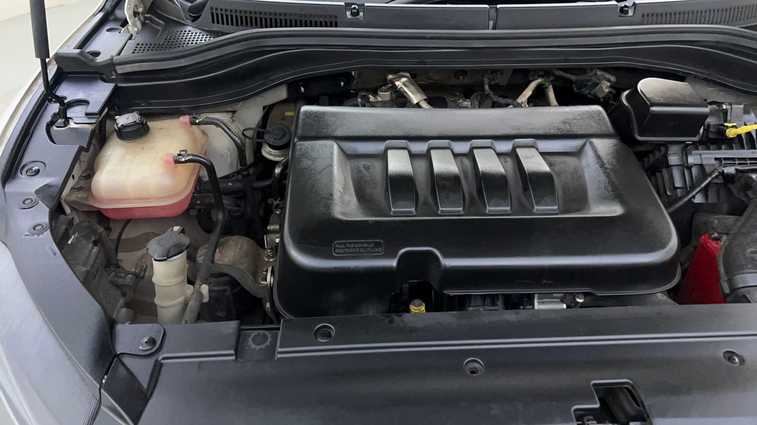 Used 2023 Mahindra XUV700 AX 5 Diesel AT 7 STR Diesel Automatic engine ENGINE RIGHT SIDE VIEW