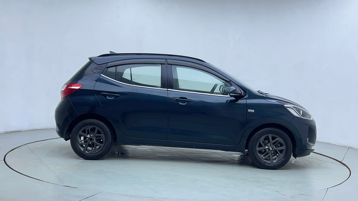 Used 2020 Hyundai Grand i10 Nios Sportz AMT 1.2 Kappa VTVT Petrol Automatic exterior RIGHT SIDE VIEW