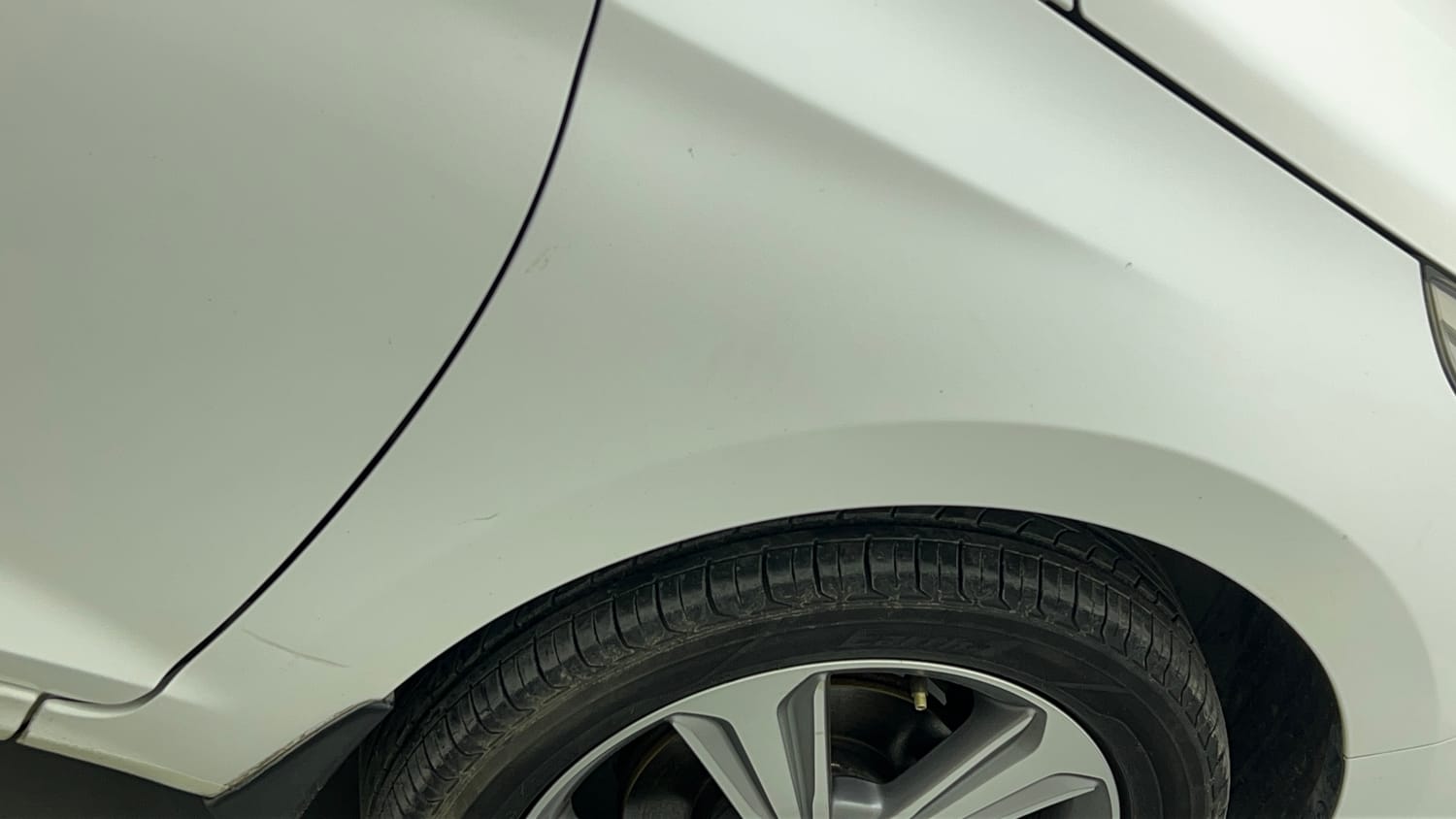 Used 2019 Hyundai Verna SX 1.6 VTVT Petrol Manual dents MINOR SCRATCH