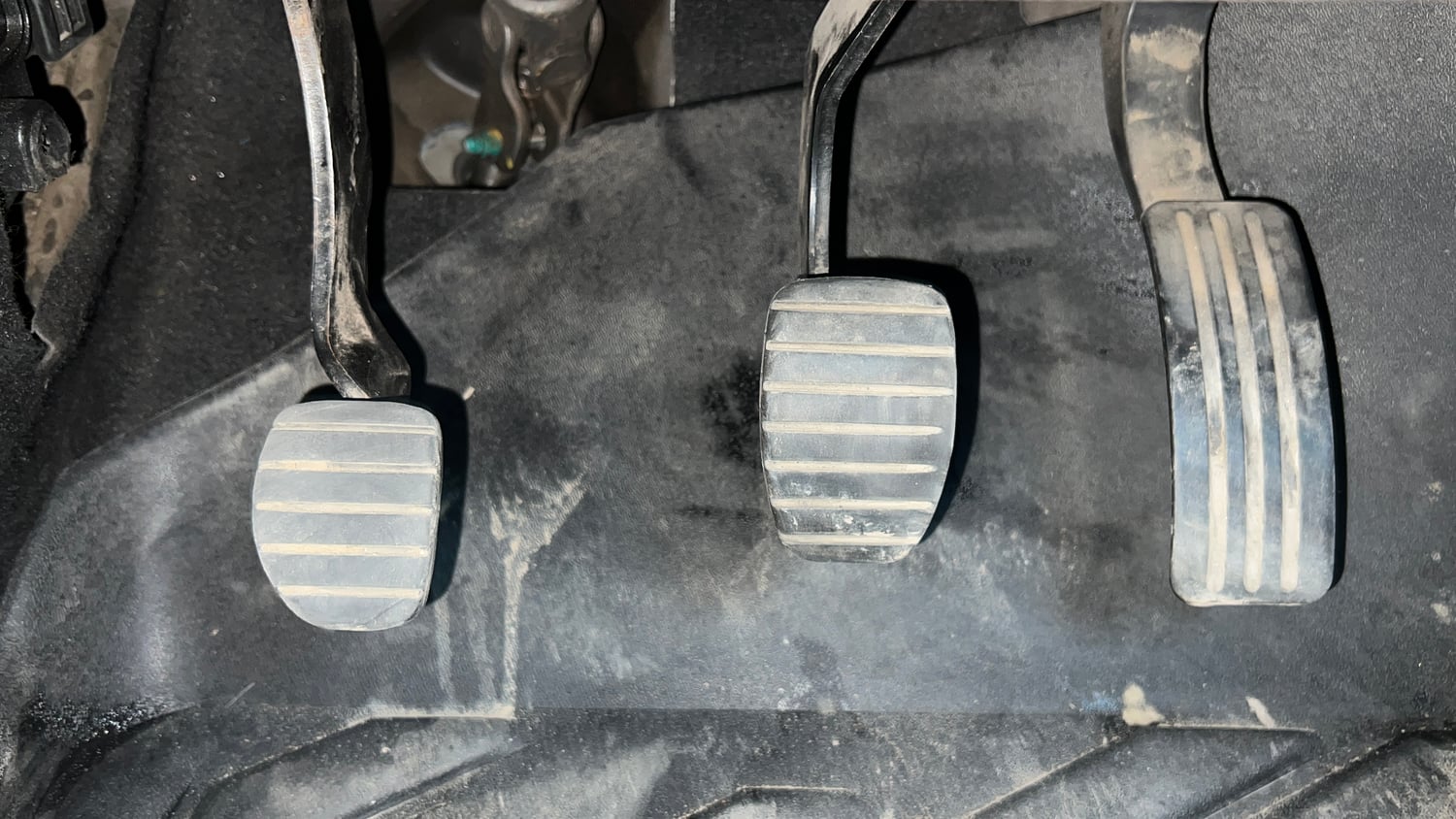 Used 2016 Renault Duster RXL Petrol Petrol Manual interior PEDALS VIEW