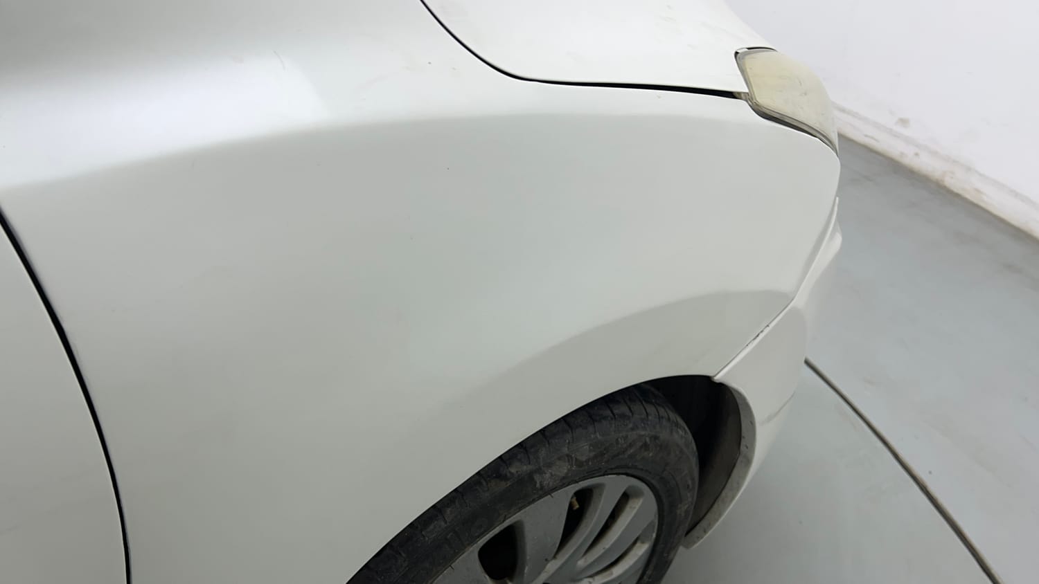 Used 2016 Maruti Suzuki Baleno Zeta 1.2 AT Petrol Automatic dents MINOR SCRATCH