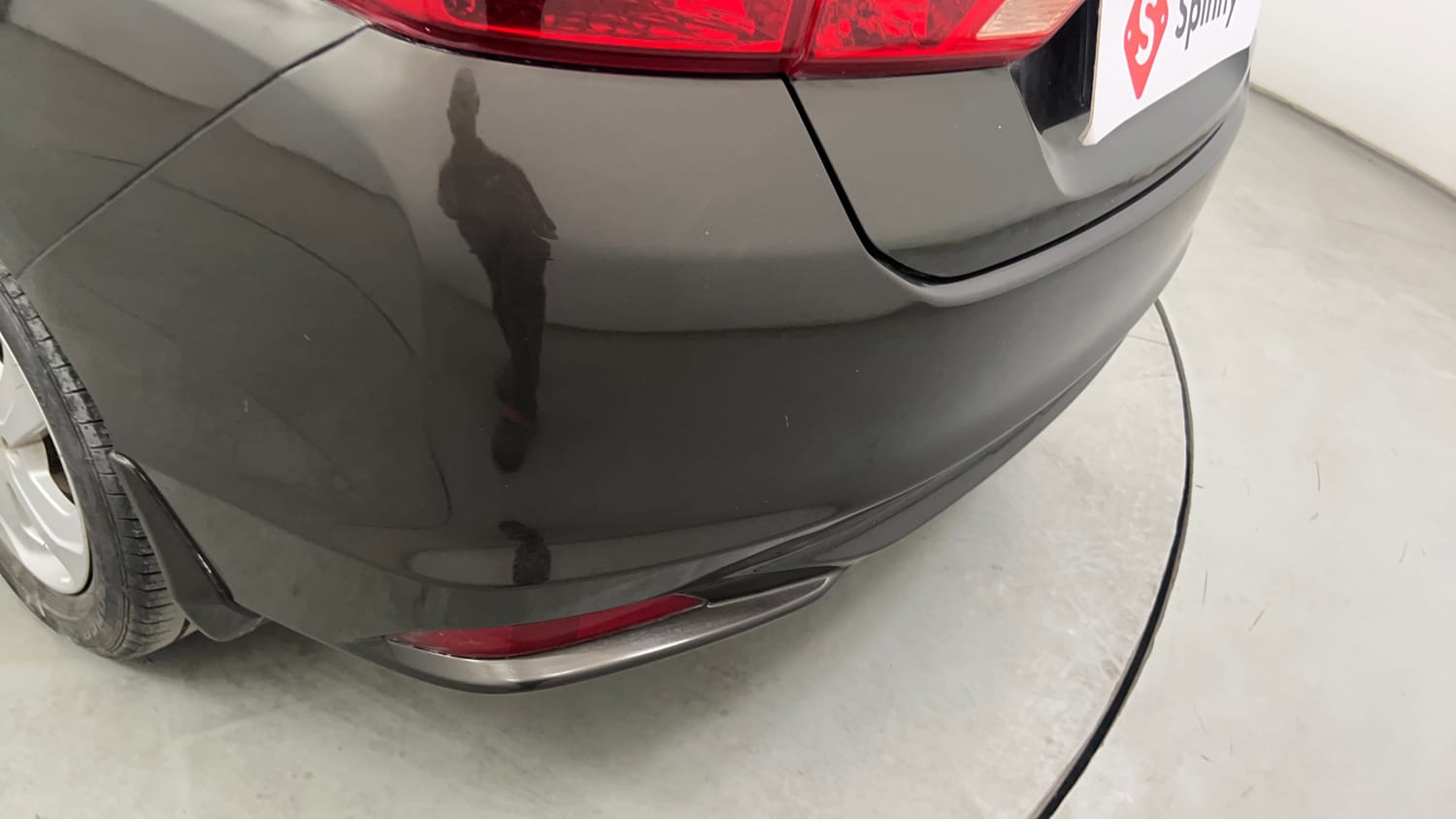 Used 2016 Honda City VX CVT Petrol Automatic dents MINOR SCRATCH