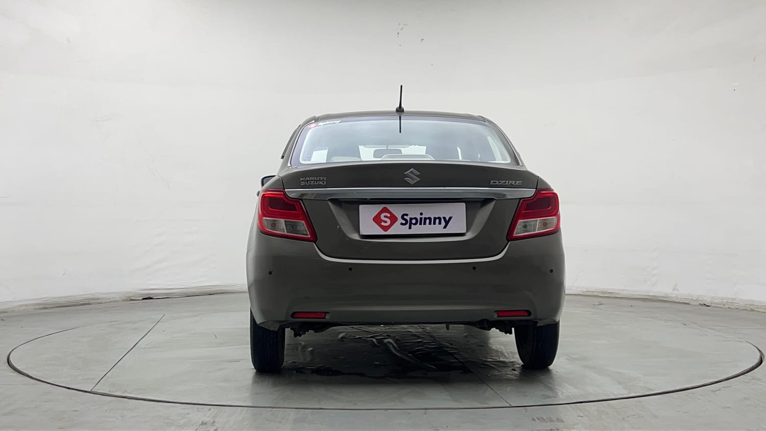 Used 2018 Maruti Suzuki Dzire VXi AMT Petrol Automatic exterior BACK VIEW