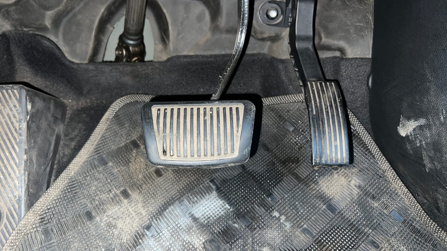 Used 2019 Hyundai Elite i20 Magna 1.4 AT Petrol Automatic interior PEDALS VIEW