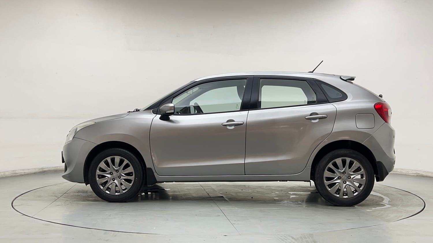 Used 2018 Maruti Suzuki Baleno Delta 1.2 Petrol Manual exterior LEFT SIDE VIEW