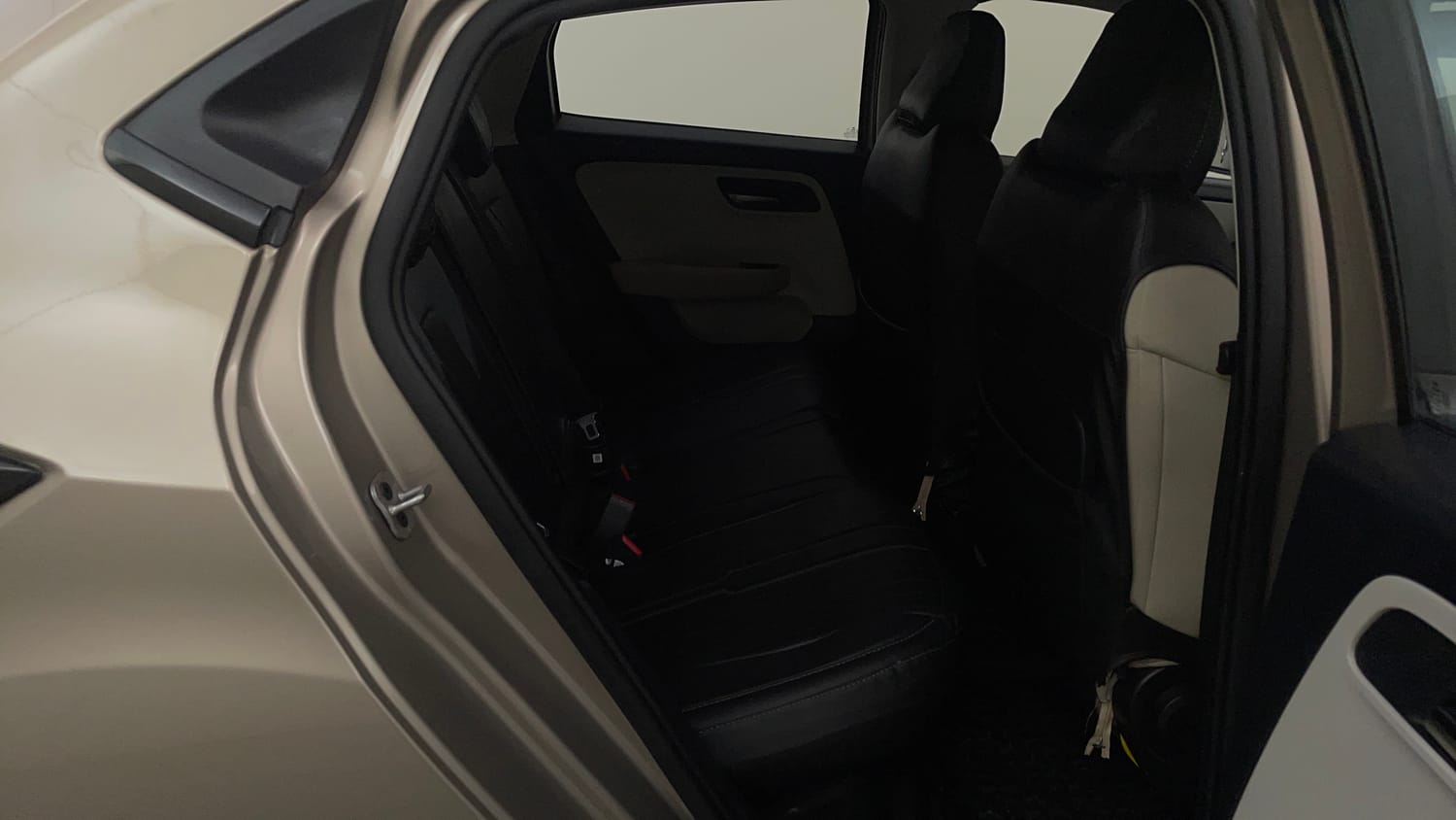 Used 2025 Tata Altroz Accomplished Plus S Petrol 6DCT Petrol Automatic interior RIGHT SIDE REAR DOOR CABIN VIEW