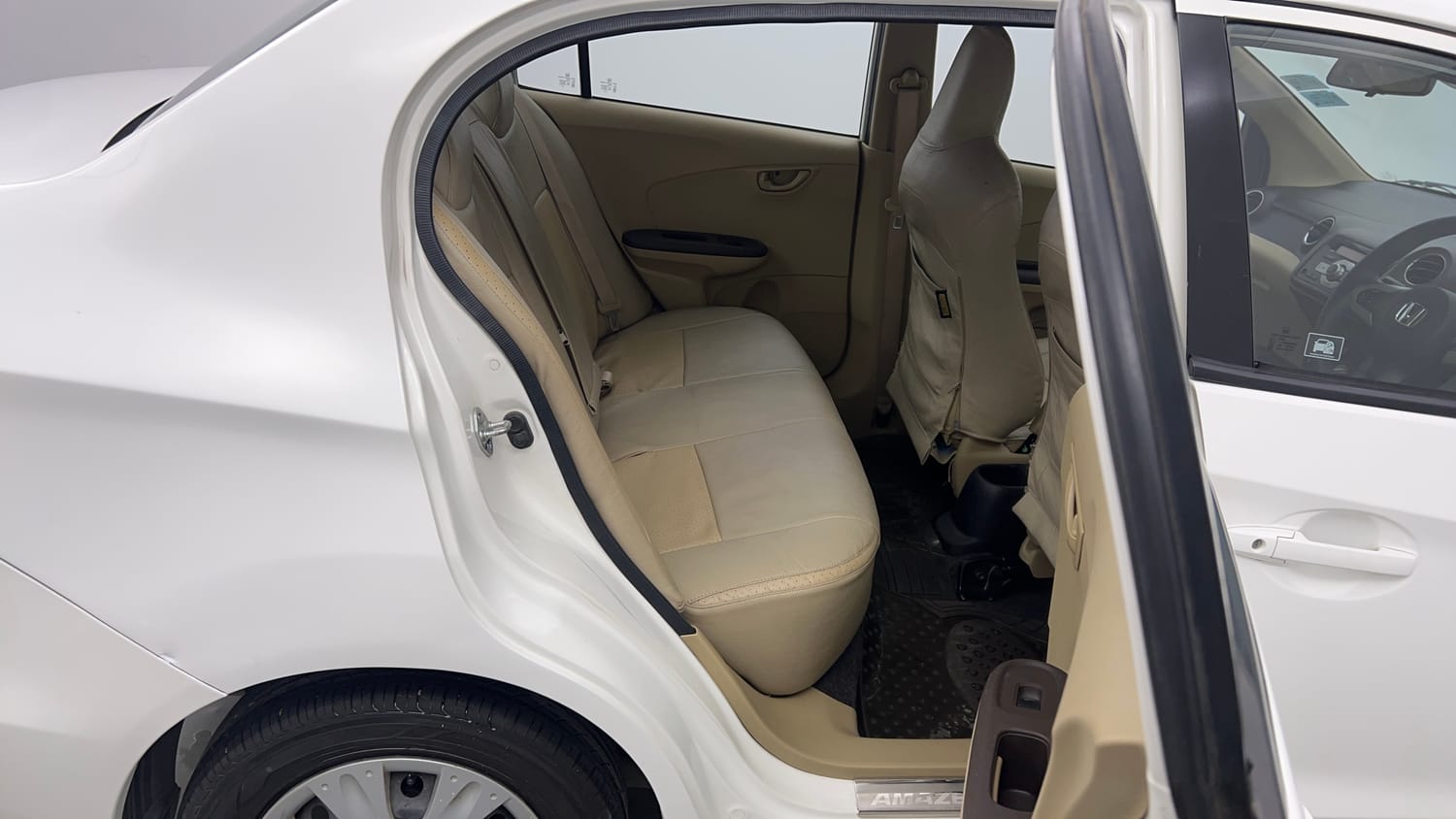 Used 2013 Honda Amaze 1.2 S i-VTEC Petrol Manual interior RIGHT SIDE REAR DOOR CABIN VIEW