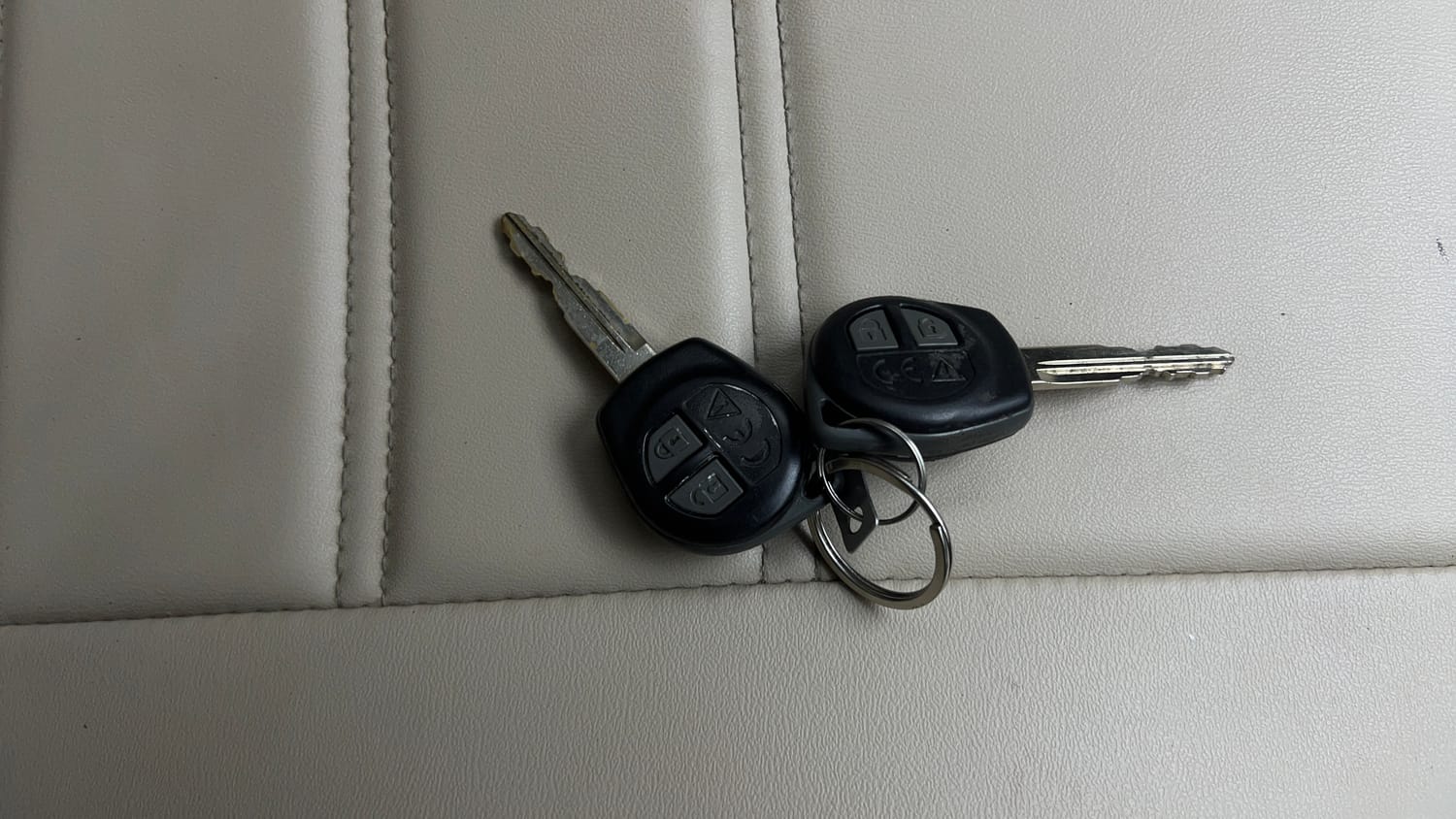 Used 2024 Maruti Suzuki Ciaz Sigma 1.5 Petrol Manual extra CAR KEY VIEW