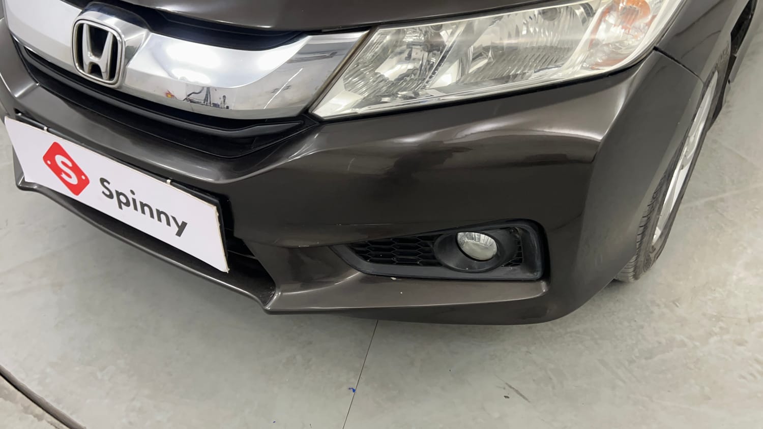 Used 2016 Honda City VX CVT Petrol Automatic dents MINOR SCRATCH