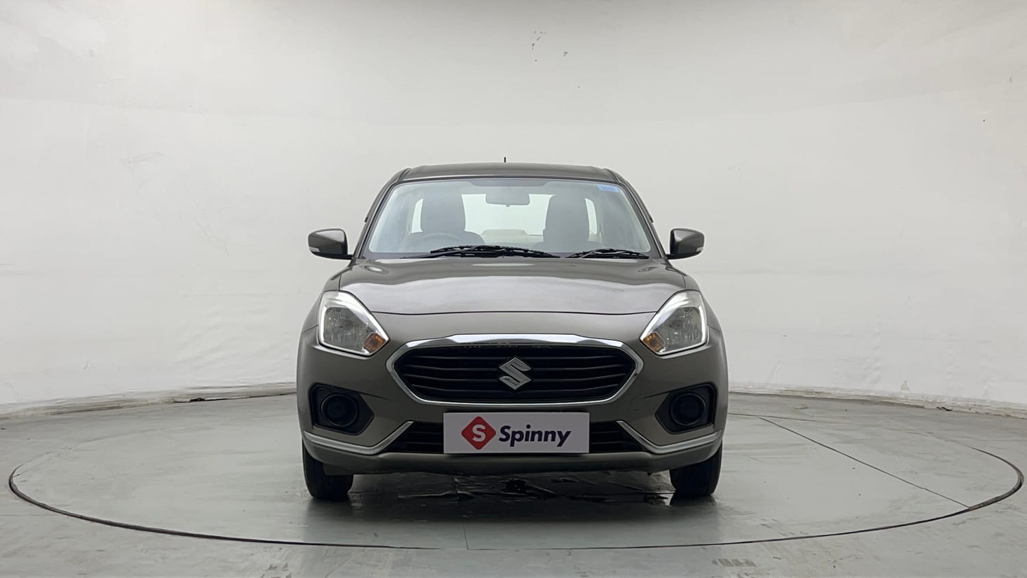 Used 2018 Maruti Suzuki Dzire VXi AMT Petrol Automatic exterior FRONT VIEW