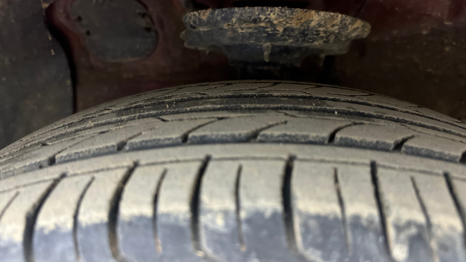 Used 2016 Hyundai Xcent SX 1.2 (O) Petrol Manual tyres LEFT FRONT TYRE TREAD VIEW