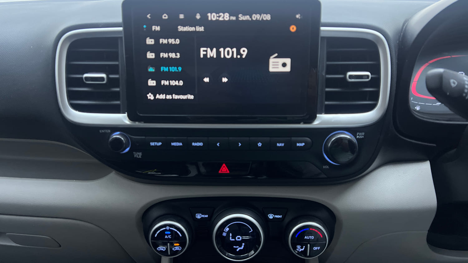 Used 2023 Hyundai Venue SX 1.2 Petrol Petrol Manual interior MUSIC SYSTEM & AC CONTROL VIEW