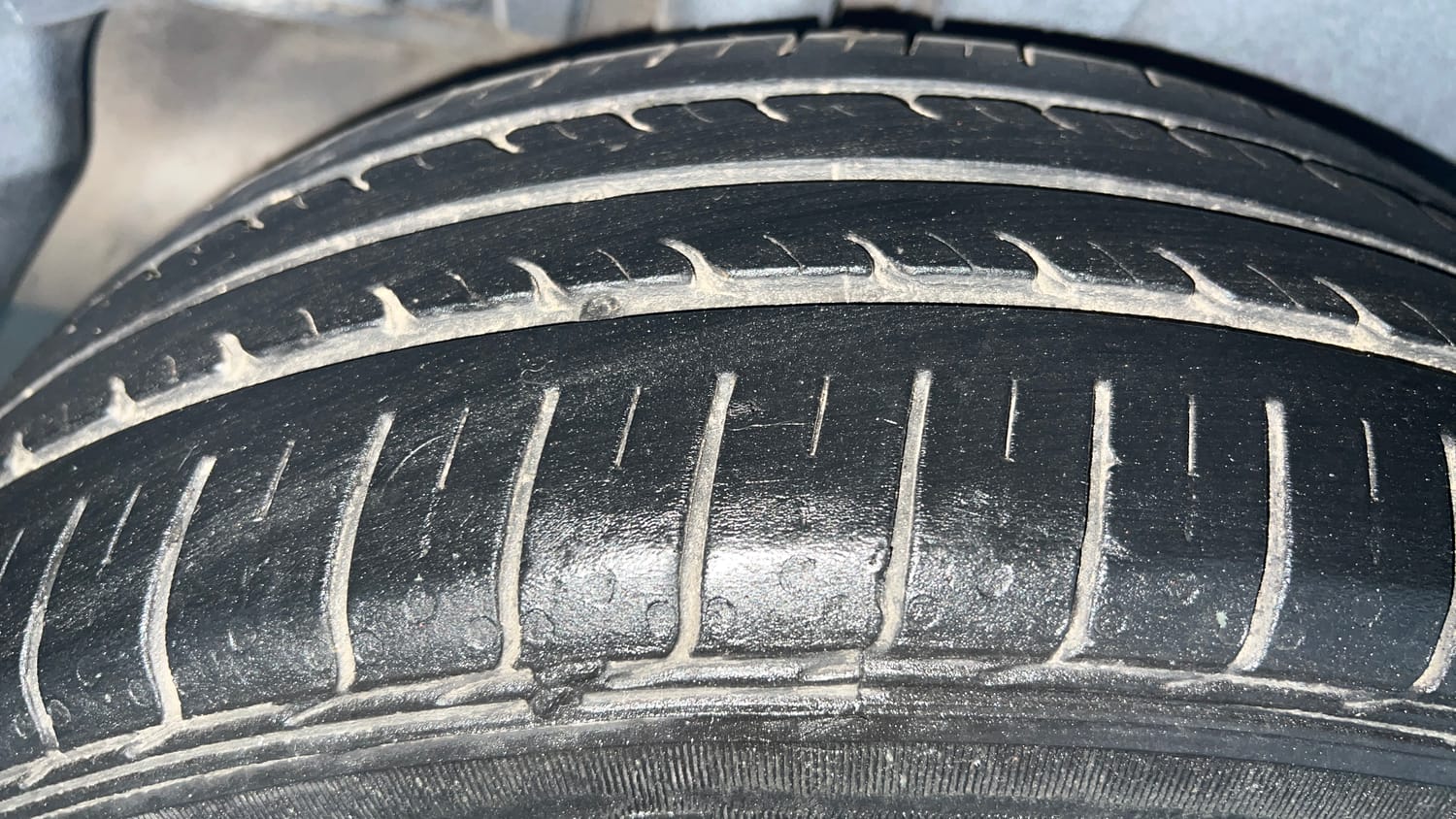 Used 2024 Maruti Suzuki Ciaz Sigma 1.5 Petrol Manual tyres RIGHT REAR TYRE TREAD VIEW
