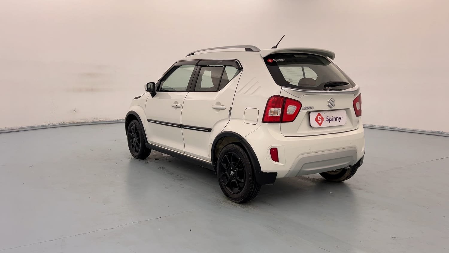 Used 2021 Maruti Suzuki Ignis Alpha 1.2 MT Petrol Manual exterior LEFT REAR CORNER VIEW
