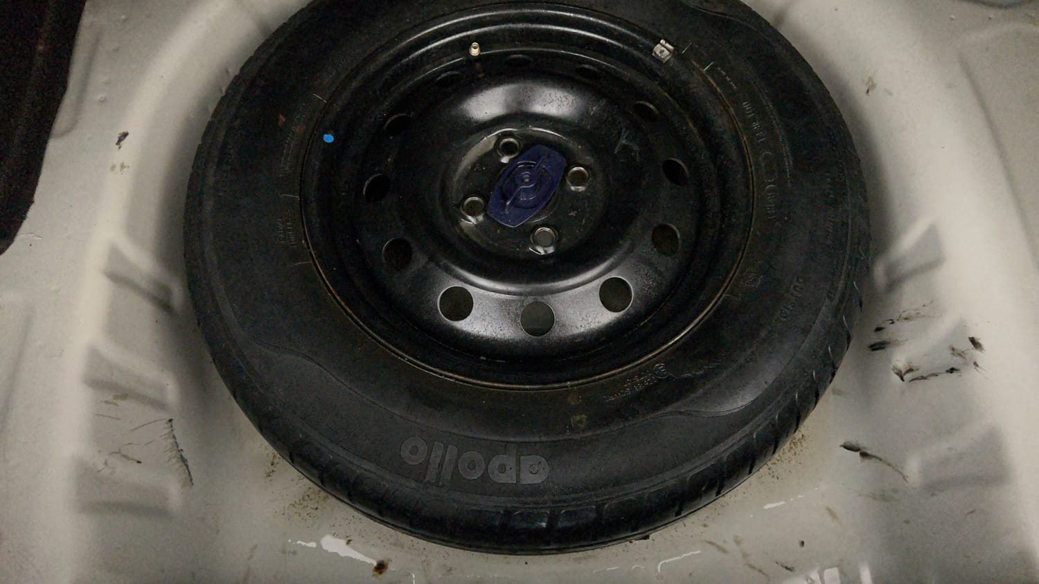 Used 2018 Maruti Suzuki Dzire VXi AMT Petrol Automatic tyres SPARE TYRE VIEW
