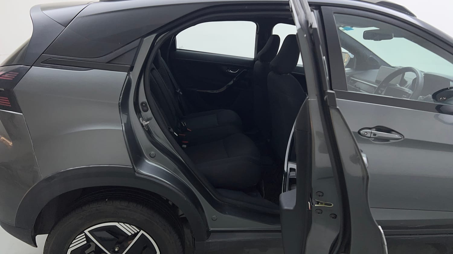 Used 2024 tata Nexon Fearless S 1.2 Revotron Petrol 7DCA Dual Tone Petrol Automatic interior RIGHT SIDE REAR DOOR CABIN VIEW