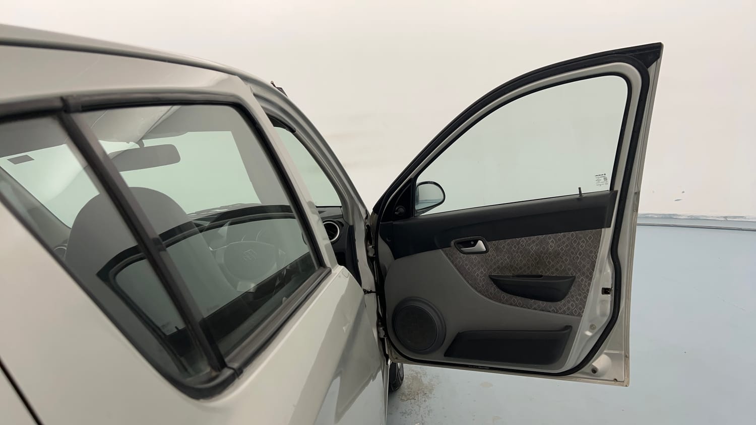 Used 2018 Maruti Suzuki Alto 800 LXi Petrol Manual interior RIGHT FRONT DOOR OPEN VIEW