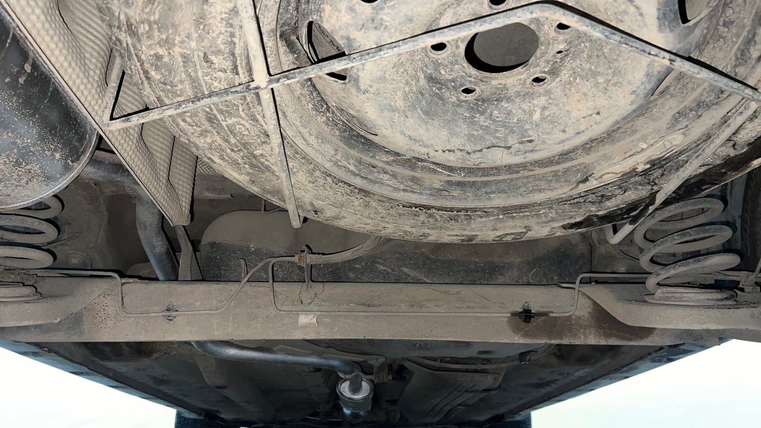 Used 2016 Renault Duster RXL Petrol Petrol Manual extra REAR UNDERBODY VIEW (TAKEN FROM REAR)
