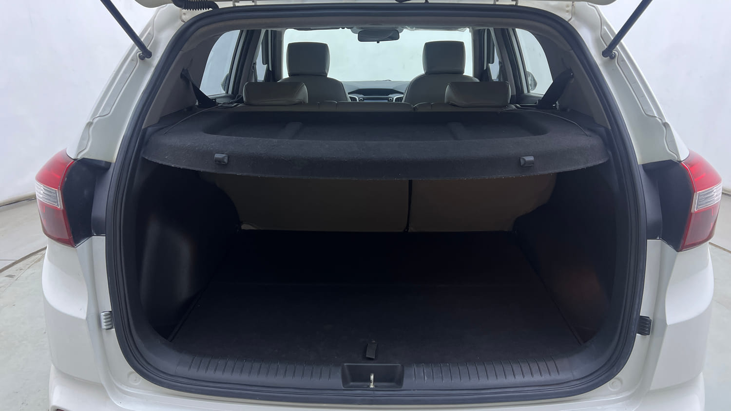 Used 2018 Hyundai Creta SX Plus 1.6 AT Petrol Petrol Automatic interior DICKY INSIDE VIEW