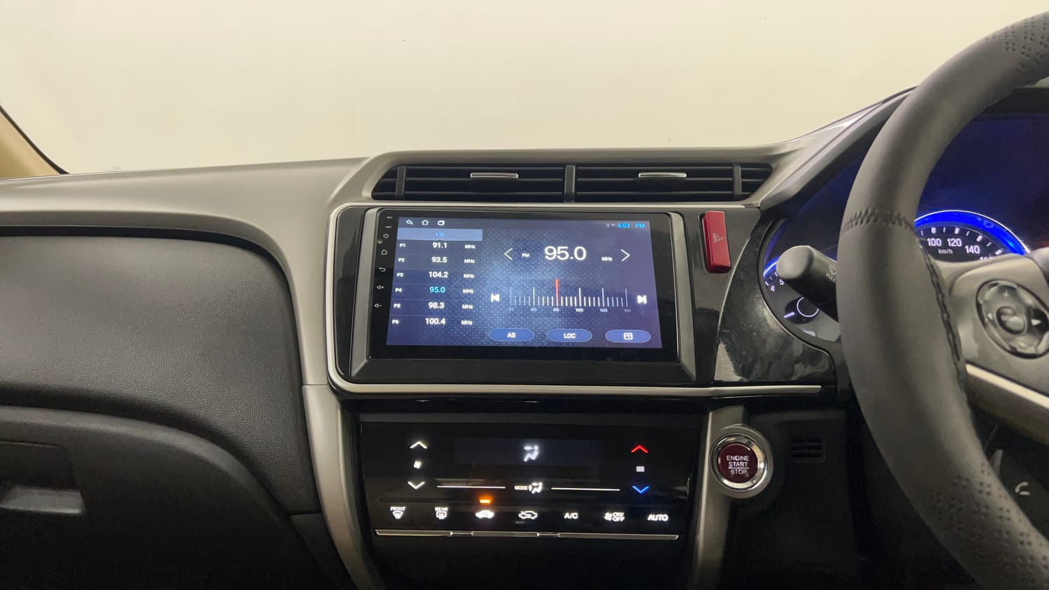 Used 2016 Honda City VX CVT Petrol Automatic interior MUSIC SYSTEM & AC CONTROL VIEW