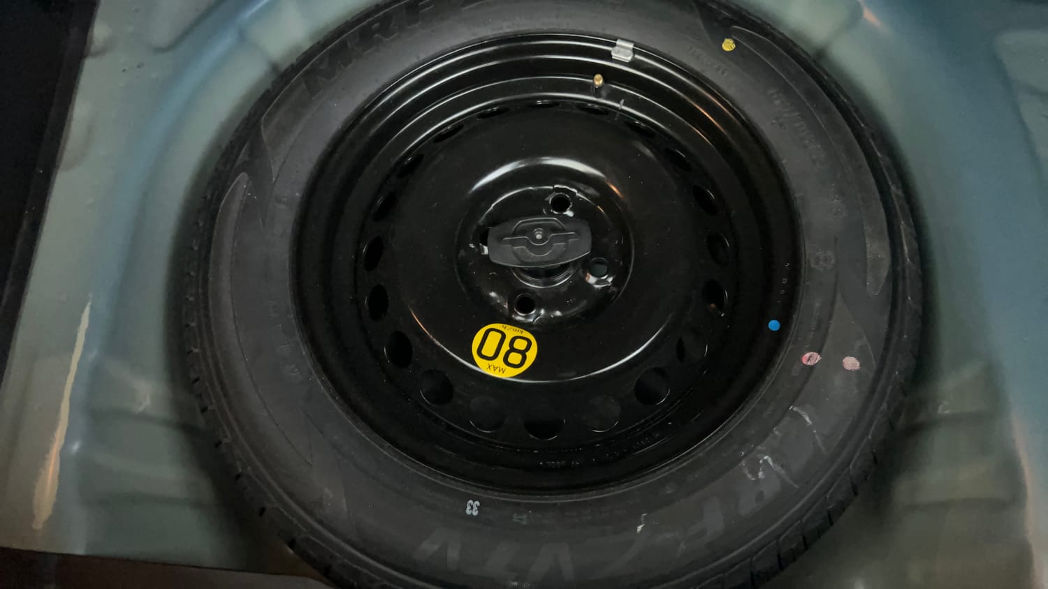 Used 2017 Maruti Suzuki Baleno Alpha 1.2 AT Petrol Automatic tyres SPARE TYRE VIEW