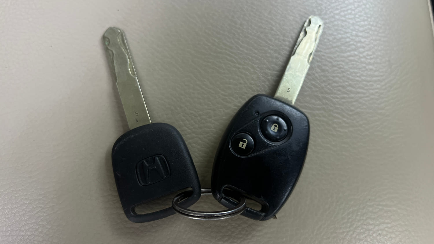 Used 2016 Honda Amaze 1.2 S i-VTEC Petrol Manual extra CAR KEY VIEW