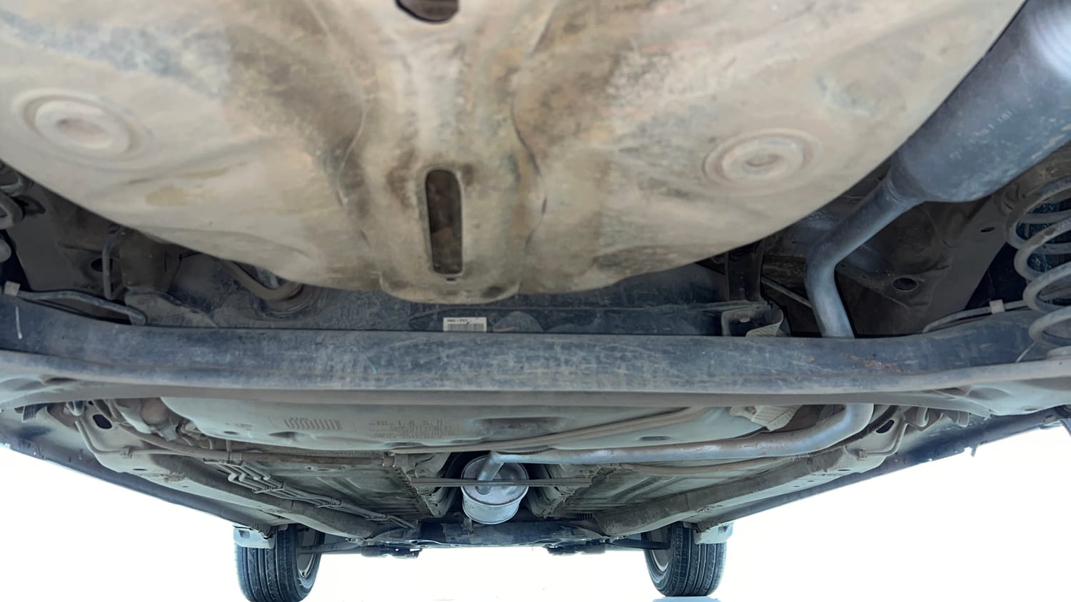 Used 2018 Maruti Suzuki Baleno Delta 1.2 Petrol Manual extra REAR UNDERBODY VIEW (TAKEN FROM REAR)