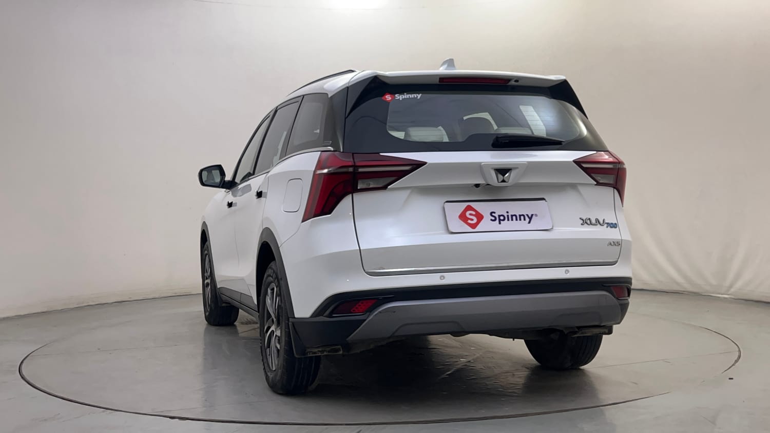 Used 2023 Mahindra XUV700 AX 5 Diesel AT 7 STR Diesel Automatic exterior LEFT REAR CORNER VIEW