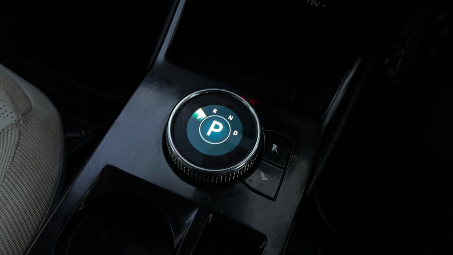 Used 2024 Tata Punch EV Empowered Plus S long Range 7.2 Fast Charger Electric Automatic interior GEAR  KNOB VIEW