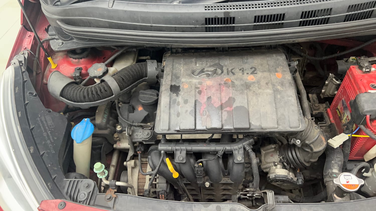 Used 2014 Hyundai Xcent SX 1.2 (O) Petrol Manual engine ENGINE RIGHT SIDE VIEW