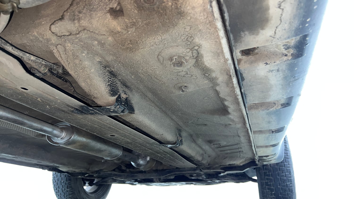 Used 2016 Renault Duster RXL Petrol Petrol Manual extra REAR RIGHT UNDERBODY VIEW
