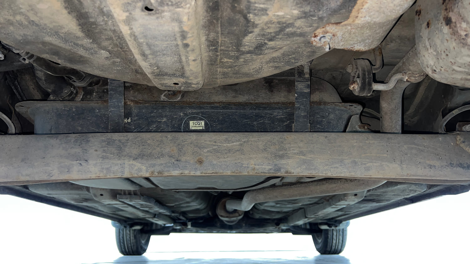 Used 2020 Hyundai Grand i10 Nios Sportz AMT 1.2 Kappa VTVT Petrol Automatic extra REAR UNDERBODY VIEW (TAKEN FROM REAR)