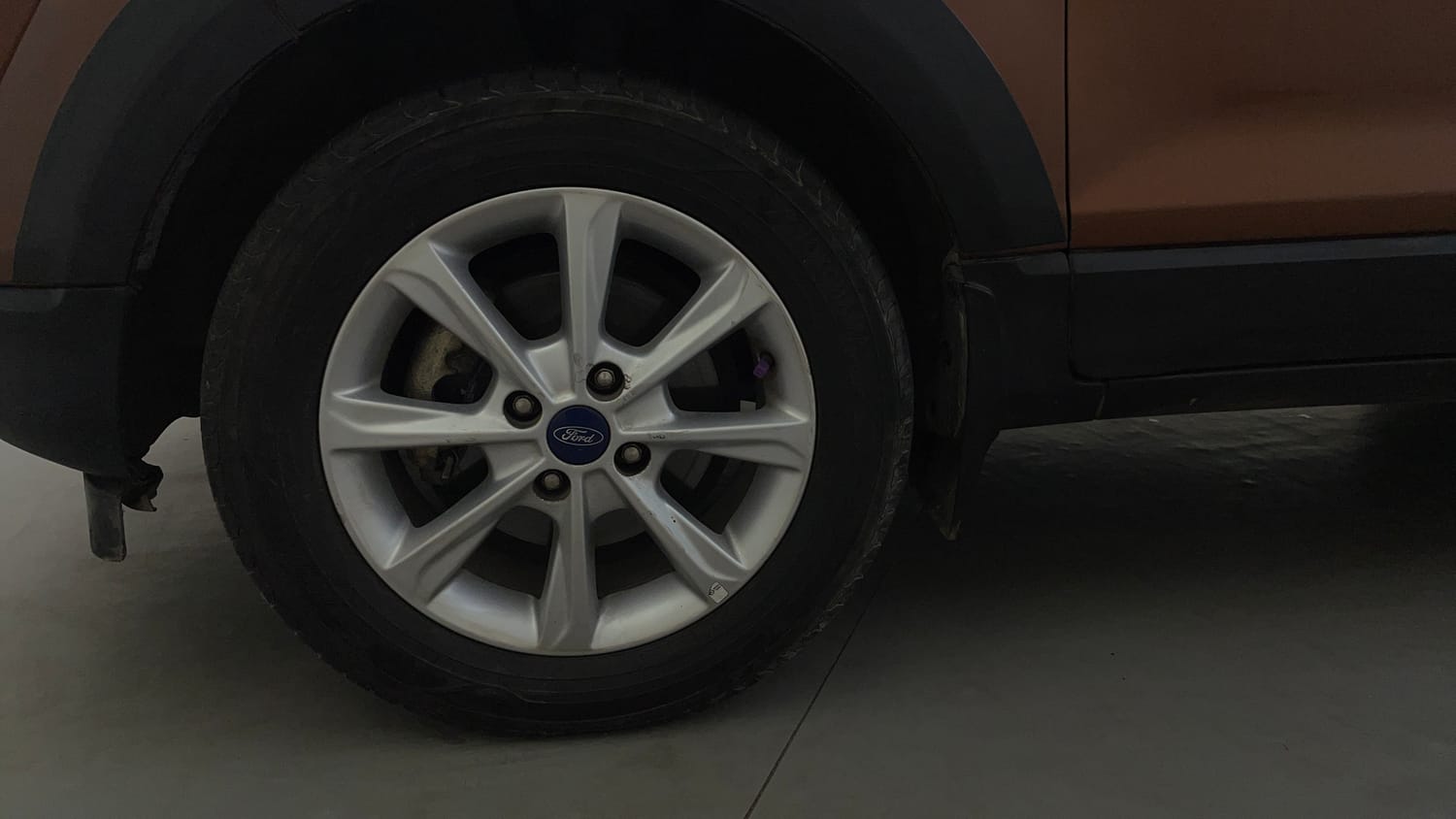 Used 2021 Ford EcoSport Titanium 1.5L TDCi Diesel Manual tyres LEFT FRONT TYRE RIM VIEW