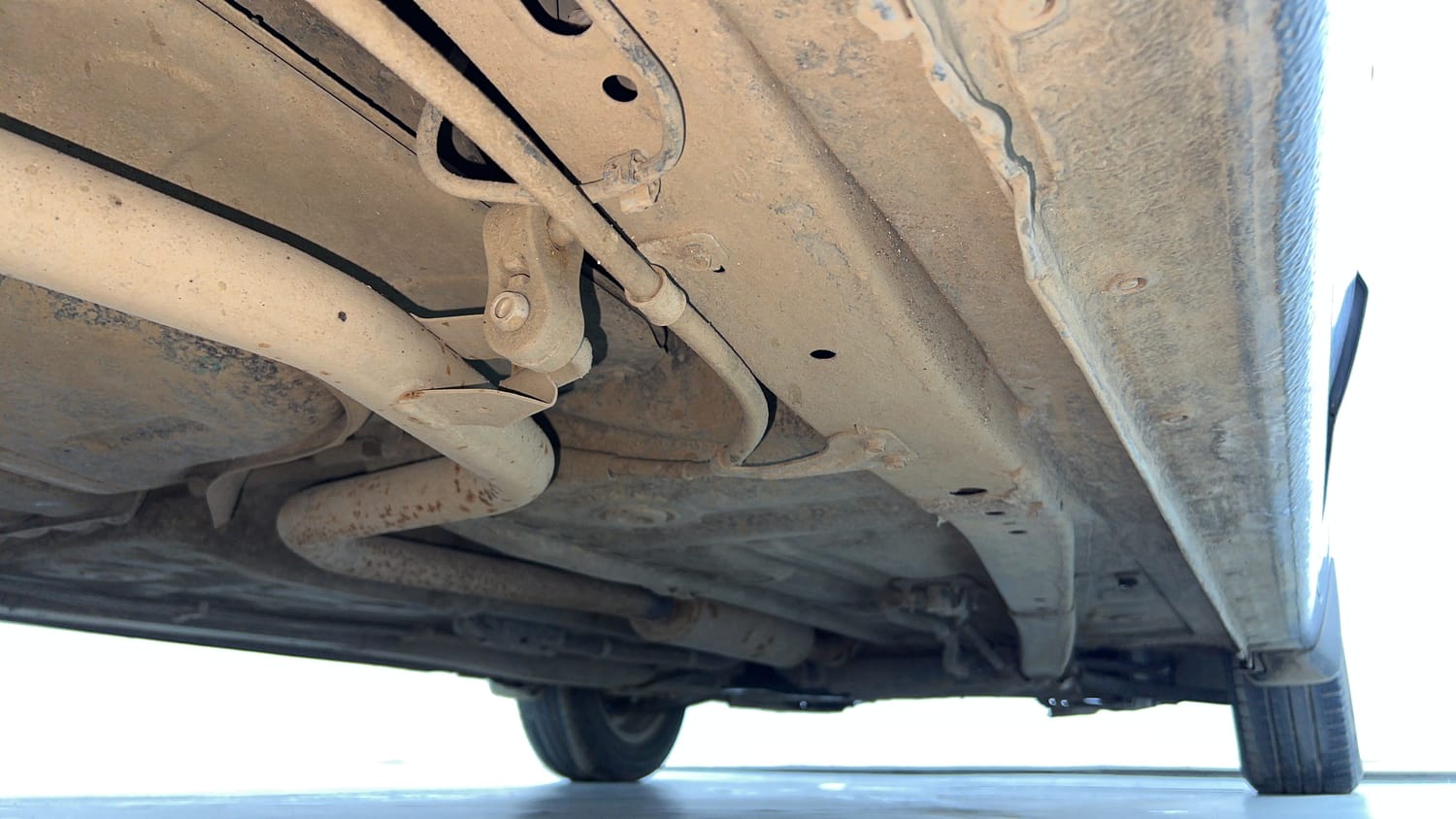 Used 2019 Maruti Suzuki New Ertiga ZXi AT Petrol Automatic extra REAR RIGHT UNDERBODY VIEW