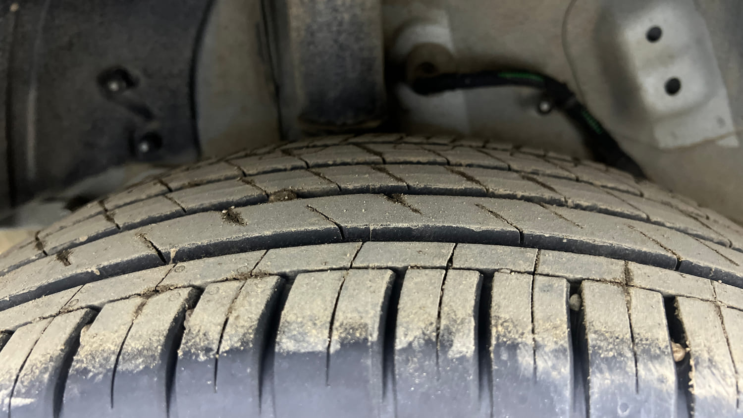 Used 2026 Tata Curvv EV Empowered X 55 Electric Automatic tyres RIGHT REAR TYRE TREAD VIEW