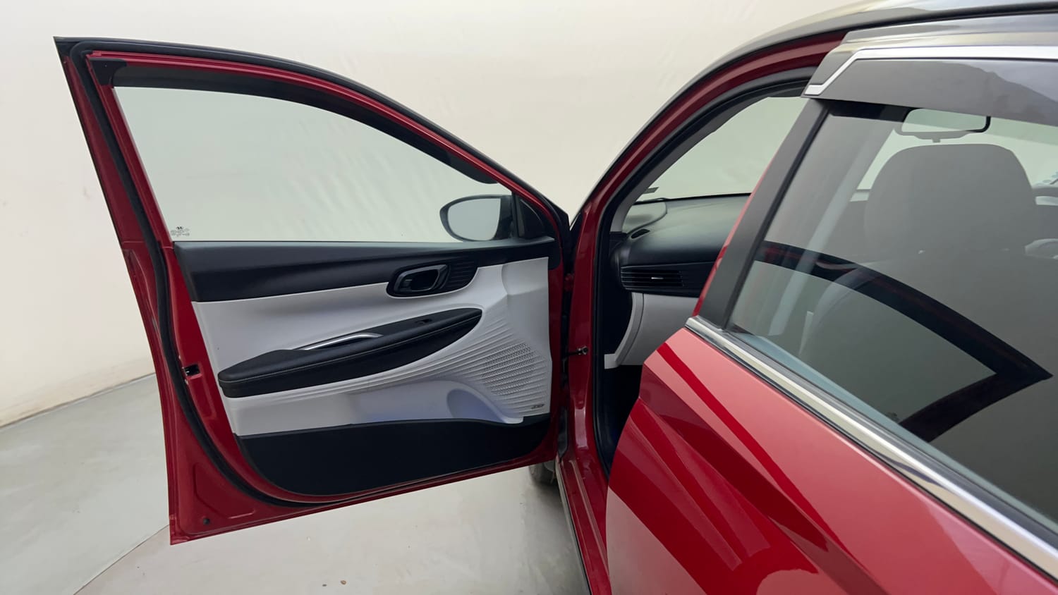 Used 2024 Hyundai New i20 Asta (O) 1.2 IVT Petrol Automatic interior LEFT FRONT DOOR OPEN VIEW