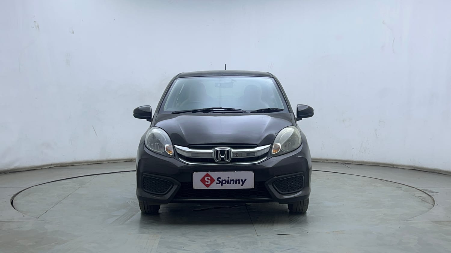 Used 2016 Honda Amaze 1.2 S i-VTEC Petrol Manual exterior FRONT VIEW