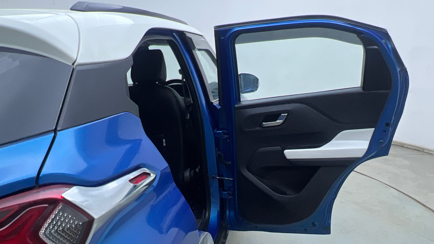 Used 2022 Tata Punch Creative Dual Tone AMT Petrol Automatic interior RIGHT REAR DOOR OPEN VIEW