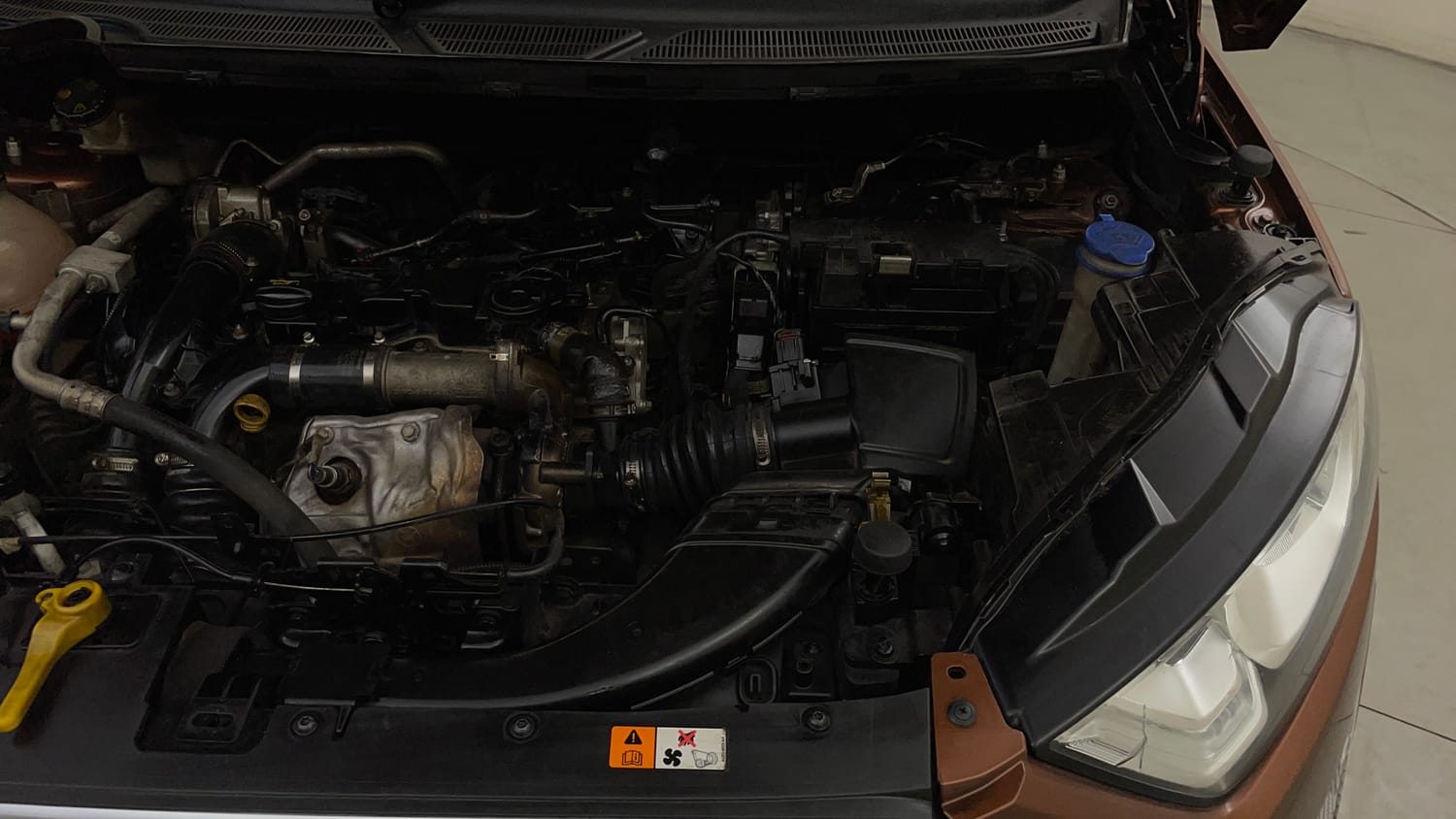 Used 2021 Ford EcoSport Titanium 1.5L TDCi Diesel Manual engine ENGINE LEFT SIDE VIEW