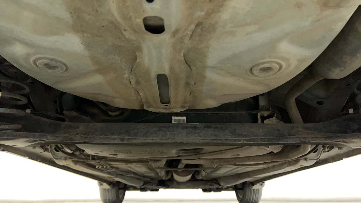 Used 2017 Maruti Suzuki Baleno Alpha 1.2 AT Petrol Automatic extra REAR UNDERBODY VIEW (TAKEN FROM REAR)