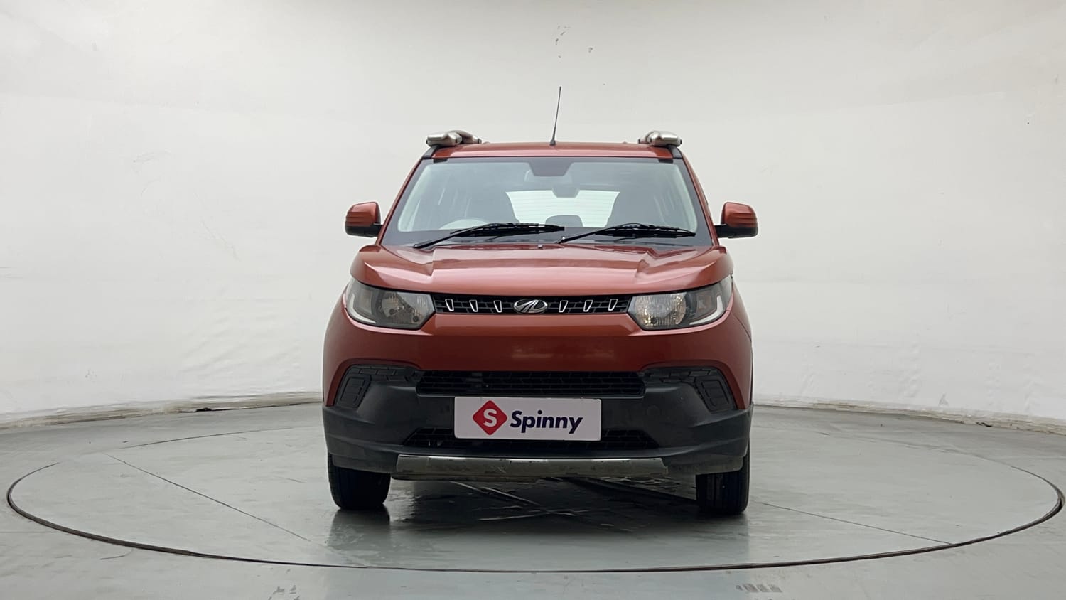 Used 2016 Mahindra KUV100 K6+ 6 STR Petrol Manual exterior FRONT VIEW