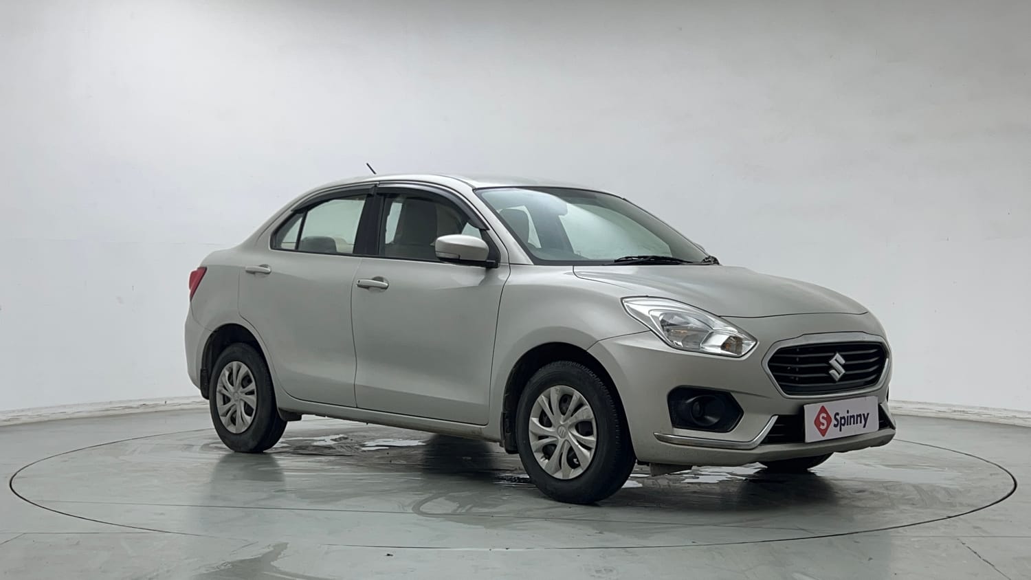 Used 2017 Maruti Suzuki Dzire VXi AMT Petrol Automatic exterior RIGHT FRONT CORNER VIEW
