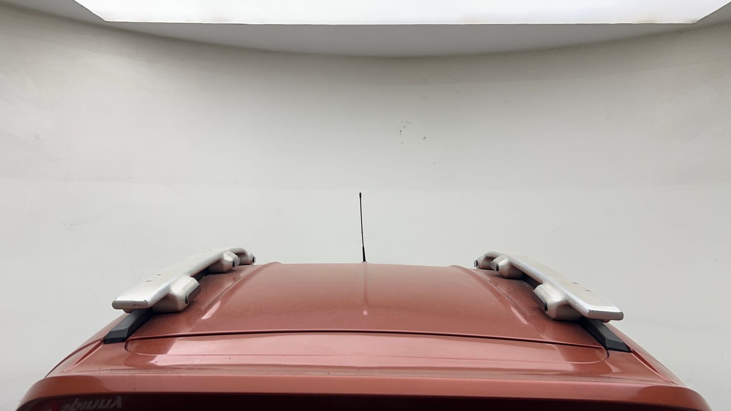 Used 2016 Mahindra KUV100 K6+ 6 STR Petrol Manual exterior EXTERIOR ROOF VIEW