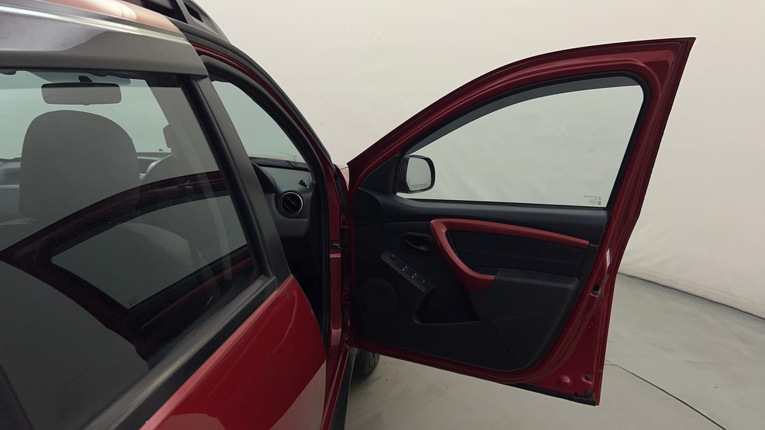Used 2018 Renault Duster RXS CVT Petrol Automatic interior RIGHT FRONT DOOR OPEN VIEW