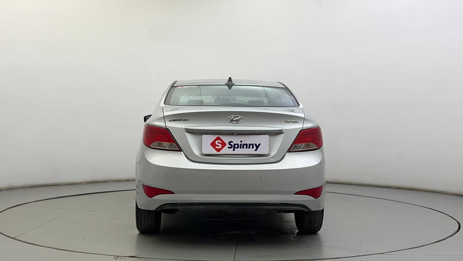 Used 2017 Hyundai Verna 1.6 CRDI SX (O) Diesel Manual exterior BACK VIEW
