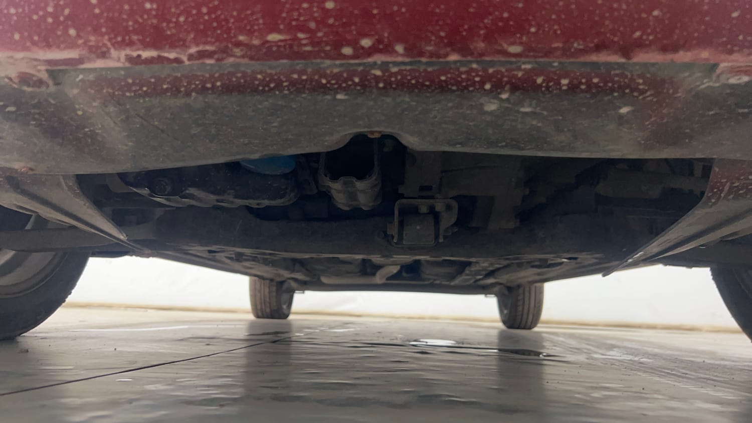 Used 2014 Hyundai Xcent SX 1.2 (O) Petrol Manual extra FRONT LEFT UNDERBODY VIEW