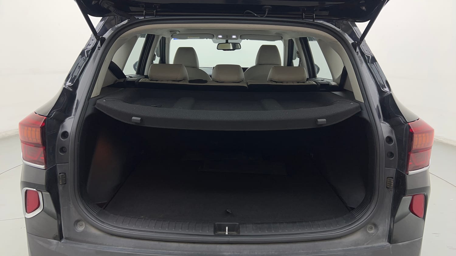Used 2023 kia Seltos HTX 1.5 Petrol IVT Petrol Automatic interior DICKY INSIDE VIEW