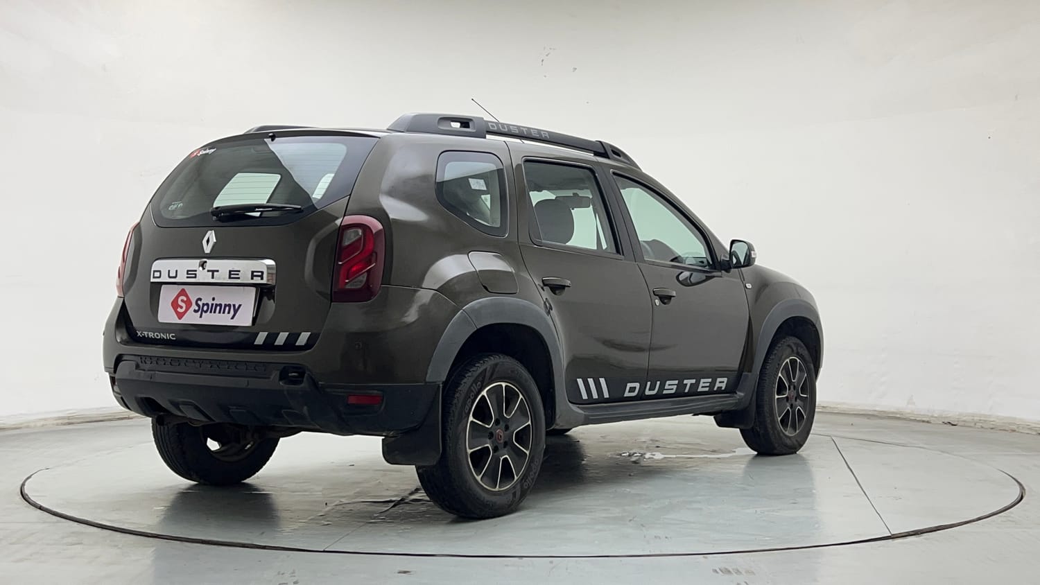 Used 2018 Renault Duster RXS CVT Petrol Automatic exterior RIGHT REAR CORNER VIEW