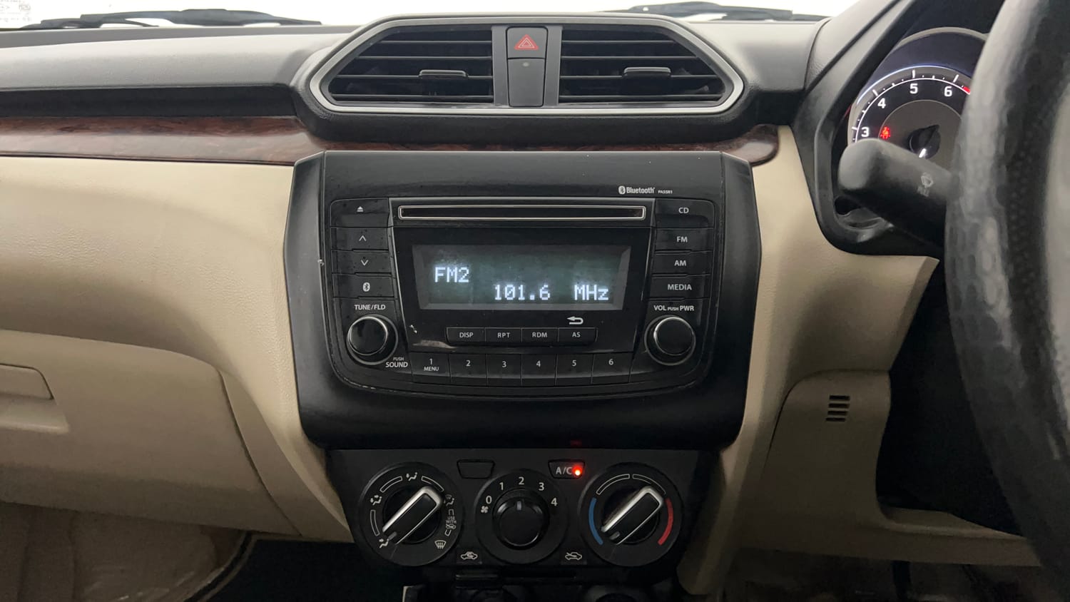 Used 2018 Maruti Suzuki Dzire VXi AMT Petrol Automatic interior MUSIC SYSTEM & AC CONTROL VIEW